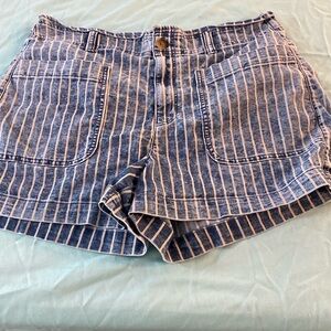 AE striped shorts